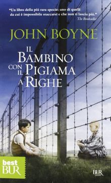 Il bambino con il pigiama a righe