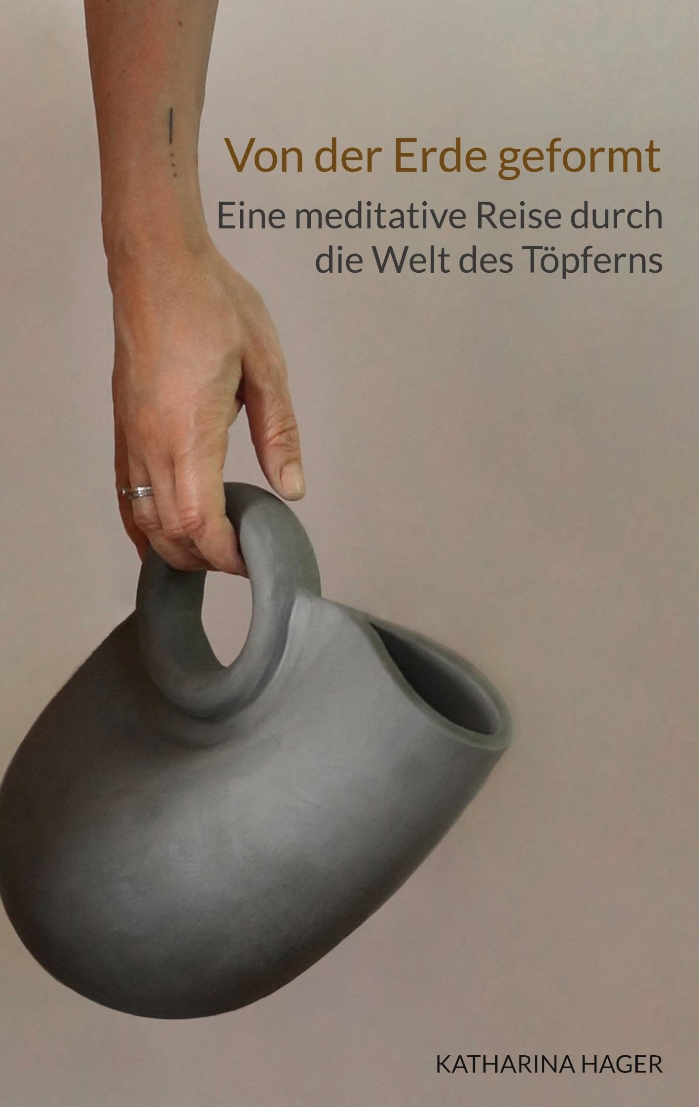 Von der Erde geformt: Eine meditative Reise durch die Welt des Töpferns