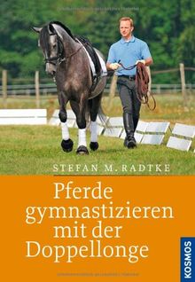 Pferde gymnastizieren mit der Doppellonge