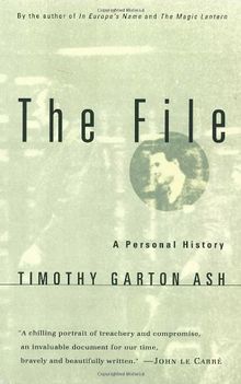 The File: A Personal History (Vintage)