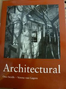 Architectural: Between Architecture and Photography