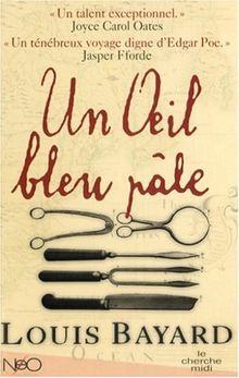 Un oeil bleu pâle