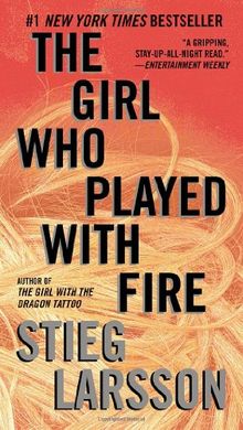 The Girl Who Played with Fire: Book 2 of the Millennium Trilogy (Vintage Crime/Black Lizard)