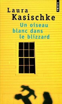 Un oiseau blanc dans le blizzard