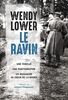 Le ravin: Une famille, une photographie, un massacre au coeur de la Shoah