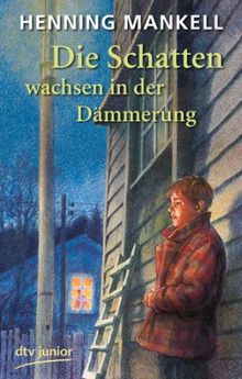 Die Schatten wachsen in der Dämmerung