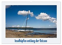 Inselhüpfen entlang der Ostsee (Wandkalender 2023 DIN A2 quer), Calvendo Monatskalender