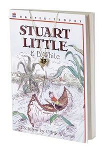 Stuart Little (Charming Classics)