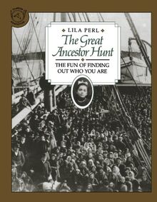 The Great Ancestor Hunt: The Fun of Finding Out Who You Are (Clarion Nonfiction)