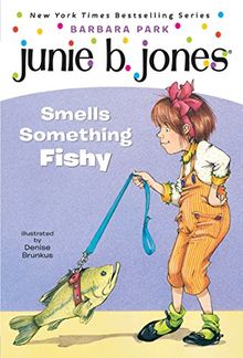 Junie B. Jones Smells Something Fishy (A Stepping Stone Book(TM)) de Park, Barbara | Livre | état bon