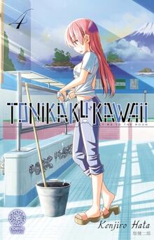 Tonikaku kawaii : fly me to the moon. Vol. 4